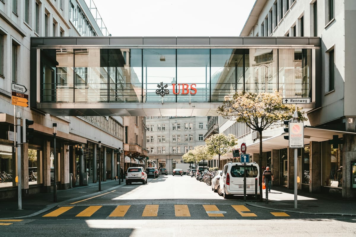 UBS Scales Back China Private Funds Business, Announces Layoffs